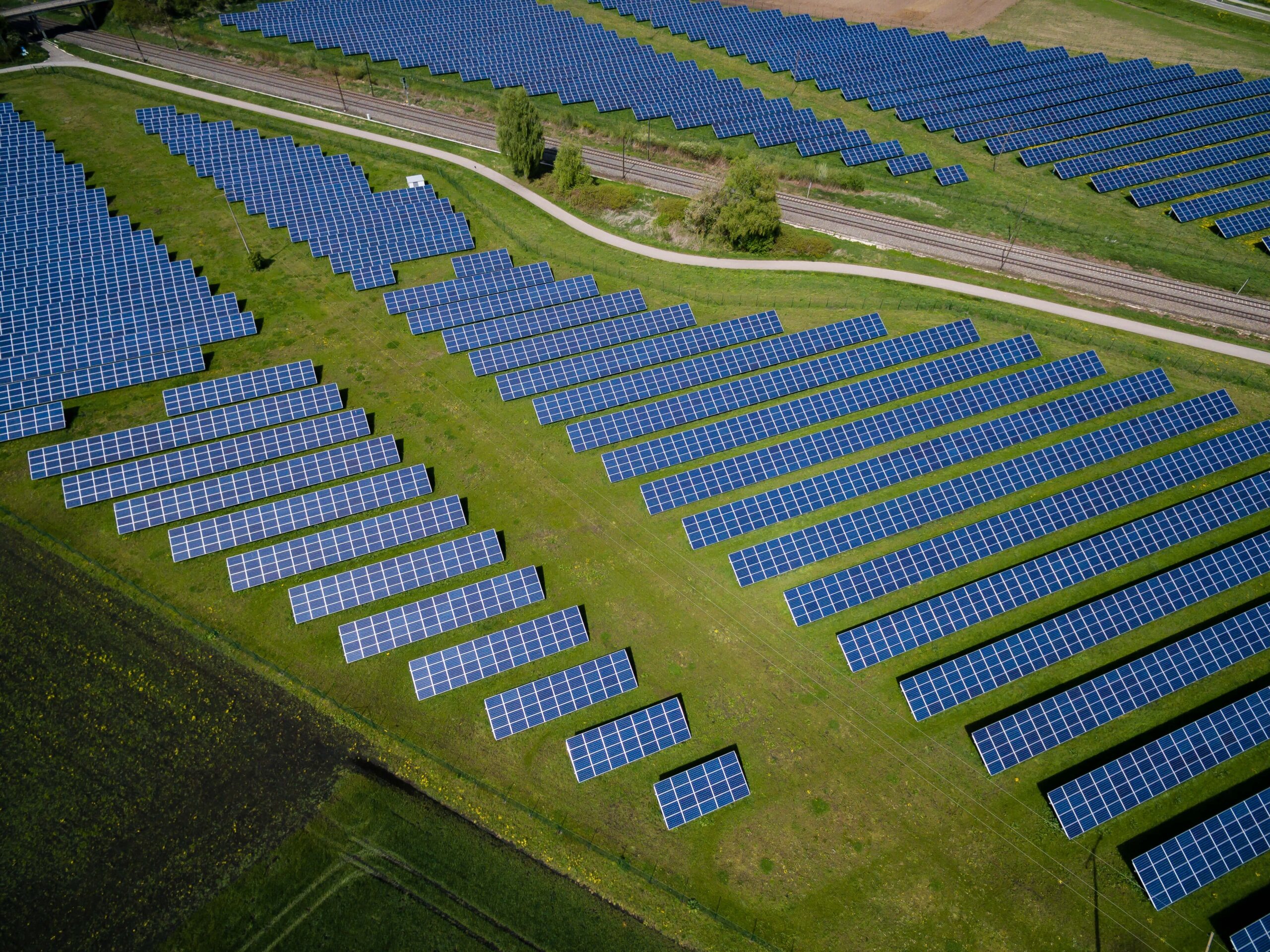 Why Renewable Energy Companies Need Specialized Green PR