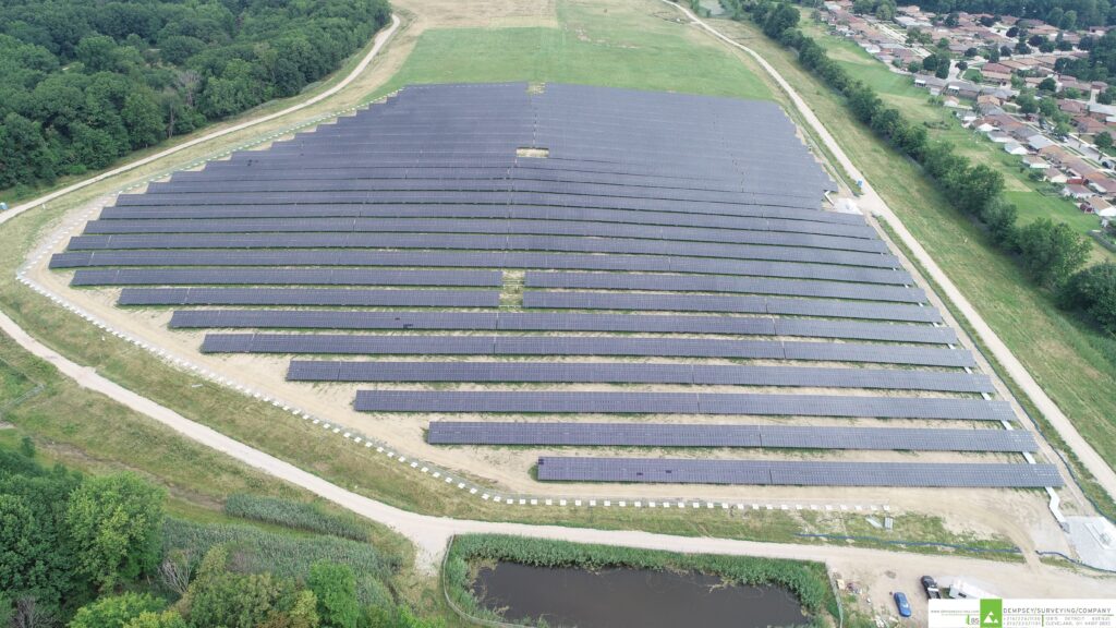solar power farm 